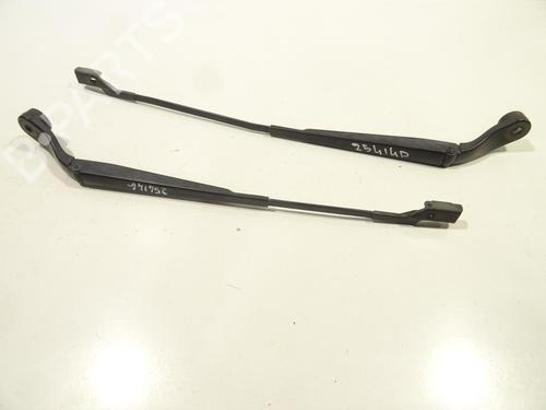 Used Front windshield wiper arm CITROËN DS5 2.0 HDi 165 (163 hp) 25435951