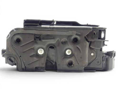 front-right-lock-vw-golf-vii-5g1-bq1-be1-be2-2012-2013-2014-2015-2016-2017-2018-2019-2020-2021-34219233 main image