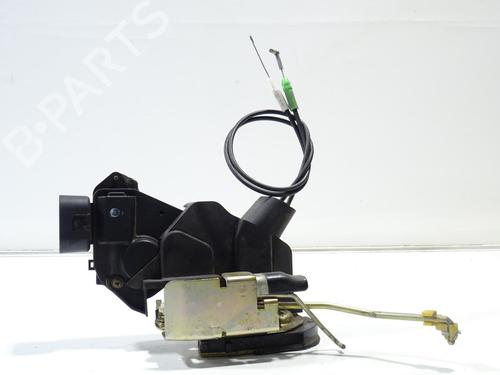 Used Front left lock TOYOTA PREVIA II (_R3_) 2.4 (ACR30) (156 hp) 22772134