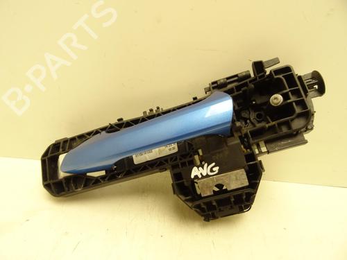 Used Front left exterior door handle MERCEDES-BENZ A-CLASS (W176) A 200 CDI / d 4-matic (176.002) (136 hp) 31973387