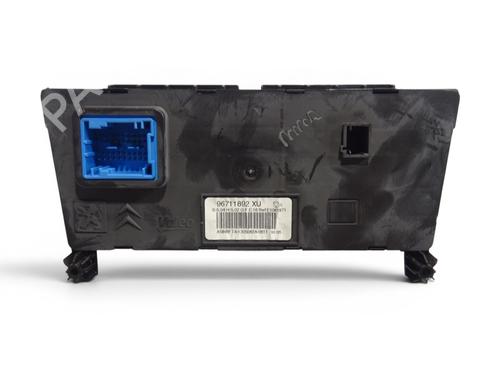 Used Climate control Climate control 37251132 37251132