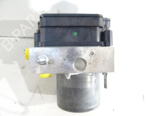 Used ABS pump ABS pump RENAULT KANGOO Express (FW0/1_) 1.5 dCi 90 (FW0G, FW05, FW08, FW11) (90 hp) 31851061 31851061