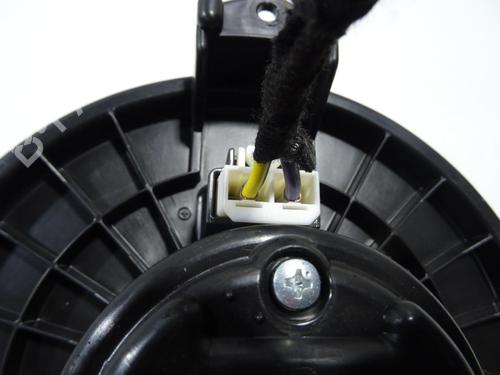 Used Heater blower motor Heater blower motor FORD S-MAX (CJ, WA6) 2.0 TDCi 4x4 (150 hp) 32299188 32299188