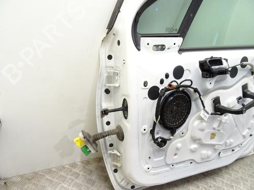 Right front door PEUGEOT 208 I (CA_, CC_) 1.2 VTI 82 | BP25468277C3 