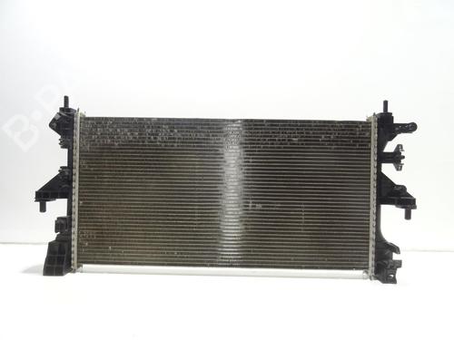 Used Water radiator Water radiator PEUGEOT BOXER Van 2.2 BlueHDi 140 (140 hp) 26457008 26457008