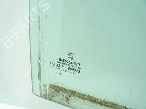 rear-right-door-window-peugeot-406-break-8ef-1996-1997-1998-1999-2000-2001-2002-2003-2004-32779960 main image