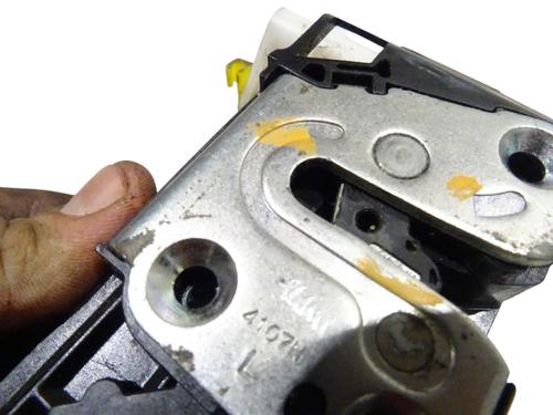 Used Front left lock Front left lock 39257665 39257665