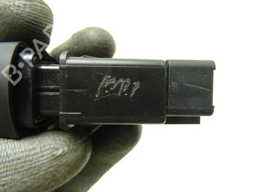 Used Warning switch Warning switch DACIA SANDERO 1.6 MPI 85 (BS03) (84 hp) 28283393 28283393