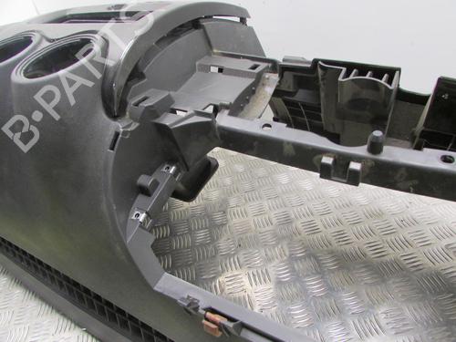 Used Dashboard Dashboard DACIA DUSTER (HS_) 1.5 dCi 4x4 (HSMC, HSMD) (110 hp) 20038132 20038132