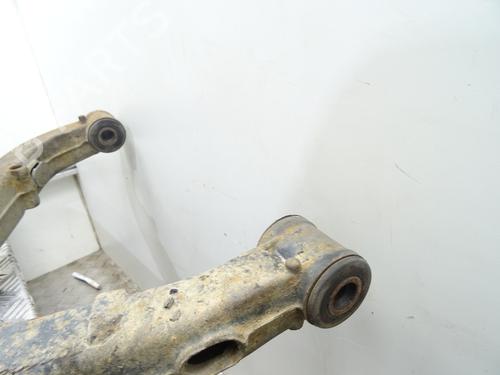 Right rear steering knuckle MERCEDES-BENZ VITO Van (W638) 112 CDI 2.2 (638.094) | BP28044552M28