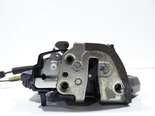 Rear left lock TOYOTA AVENSIS Estate (_T25_) 2.0 D-4D (ADT250_, ADT250R) | BP20049596C100 