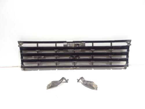 Grille MITSUBISHI PAJERO II (V3_W, V2_W, V4_W, V5_W) 2.5 TD 4WD (V24W) | BP30106801C40 