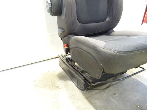 Left front seat FIAT TALENTO Van (296_) 1.6 D | BP28075850C15  - Image 5