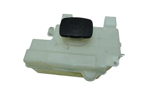 Used Windscreen washer tank Windscreen washer tank 39257719 39257719