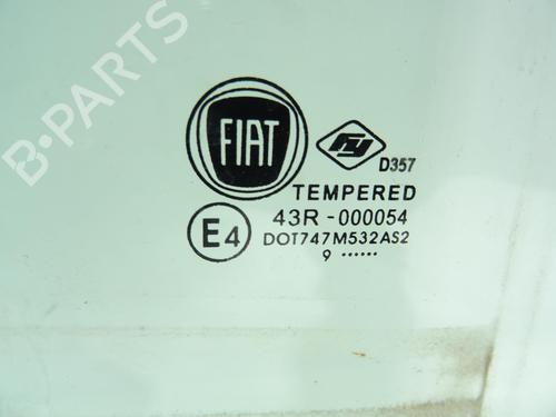 Dør rude højre bagtil Dør rude højre bagtil FIAT PANDA (312_, 319_) 0.9 (312PXG1A) (86 hp) 33723473 33723473