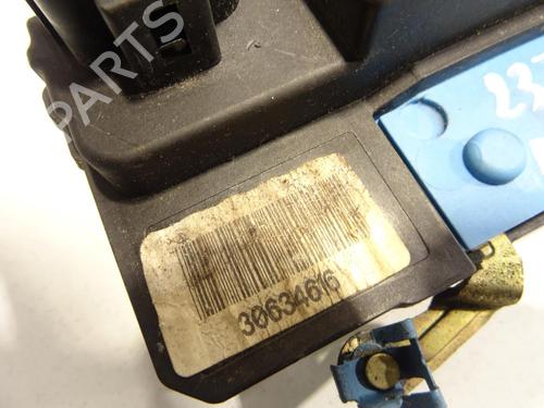 Zamek drzwi przednich prawych VOLVO XC90 I (275) D5 AWD | BP29967715C97