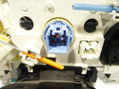 Climate control MAZDA 2 (DE_, DH_) 1.6 MZ-CD | BP28003374I5 