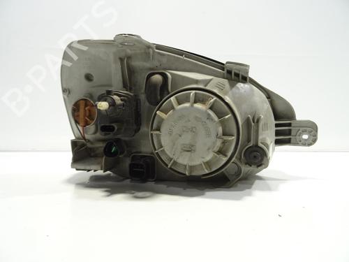 Used Left headlight Left headlight HYUNDAI SANTA FÉ I (SM) 2.0 CRDi 4x4 (113 hp) 21972955 21972955