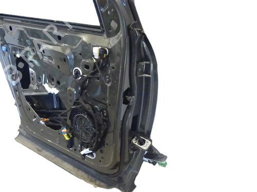 Used Left front door Left front door PEUGEOT 5008 II (MC_, MJ_, MR_, M4_) 1.5 BlueHDi 130 (MCYHZJ, MCYHZR, MCYHZX) (131 hp) 33609857 33609857