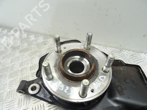 Right front steering knuckle HYUNDAI SANTA FÉ II (CM) 2.2 CRDi GLS 4x4 | BP30104051M26 