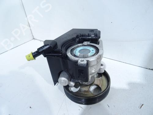 Used Steering pump PEUGEOT 206 Hatchback (2A/C) 1.4 HDi eco 70 (68 hp) 31814319