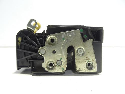 Front left lock DACIA SANDERO II 1.5 dCi 75 / Blue dCi 75 (B8JW, B8M4, B8AH, B8M7, B8M6) | BP24146087C98 