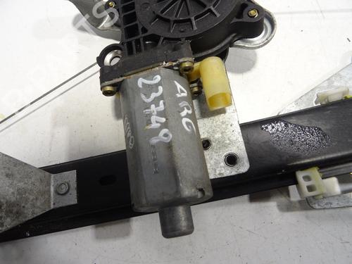 Rudehejsemekanisme venstre bagtil VOLVO XC90 I (275) D5 AWD | BP29967737C24