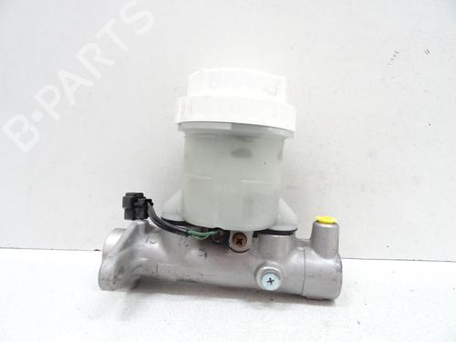 Used Brake master cylinder Brake master cylinder 20042655 20042655