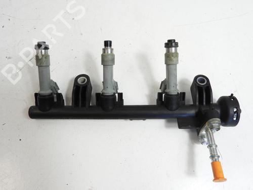 Used Injection rail Injection rail PEUGEOT 107 (PM_, PN_) 1.0 (68 hp) 20043157 20043157