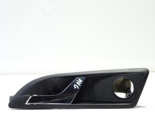 Used Front left interior door handle SKODA OCTAVIA II (1Z3) [2004-2013]  23979470