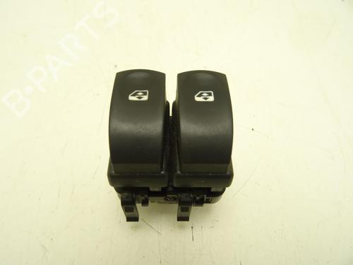 Used Left front window switch RENAULT CLIO III (BR0/1, CR0/1) 1.2 16V Hi-Flex (BR1U, CR1U) (75 hp) 29012480