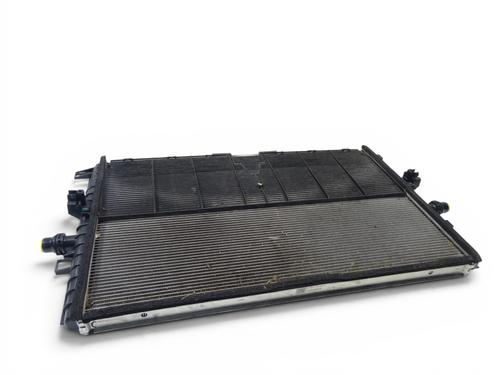 Used Water radiator Water radiator 37067544 37067544