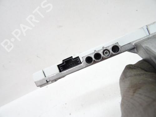 Used Antenna/Base Antenna/Base MERCEDES-BENZ E-CLASS (W211) E 220 CDI (211.006) (150 hp) 20066939 20066939