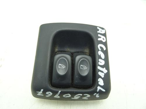 Used Switch RENAULT MEGANE I Coach (DA0/1_) 1.9 dCi (DA05, DA1F) (102 hp) 29501176