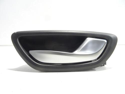 Høyre foran invendig håndtak RENAULT MEGANE IV Hatchback (B9A/M/N_) 1.6 TCe 205 (B9MV) (205 hp) 26040646