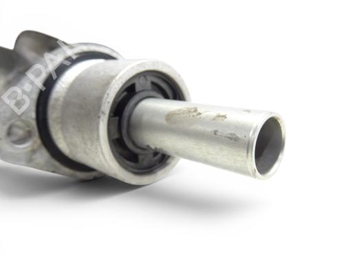 Brake master cylinder IVECO DAILY IV Van 35C13 V, 35C13 V/P, 35S13 V, 35S13 V/P | BP37589275M77 - Image 4