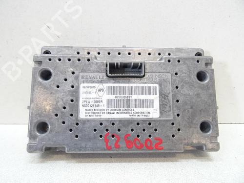 Used Display monitor Display monitor RENAULT LAGUNA II Grandtour (KG0/1_) [2001-2007] 20055477 20055477