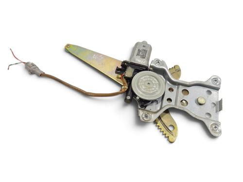 Used Rear left window mechanism Rear left window mechanism TOYOTA LAND CRUISER 90 (_J9_) 3.0 D-4D 4WD (KDJ90_, KDJ95_, KDJ90W, KDJ95W) (163 hp) 40123890 40123890