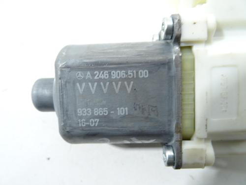 Left front window motor MERCEDES-BENZ GLA-CLASS (X156) | BP29301052E21