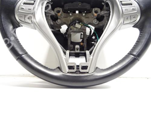 Steering wheel NISSAN QASHQAI II (J11, J11_) 1.6 dCi ALL MODE 4x4-i | BP29571354C49 