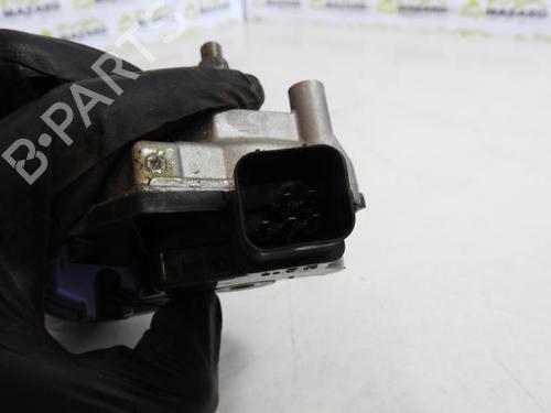 Used Front wiper motor Front wiper motor HYUNDAI i40 I (VF) 1.7 CRDi (136 hp) 20058634 20058634