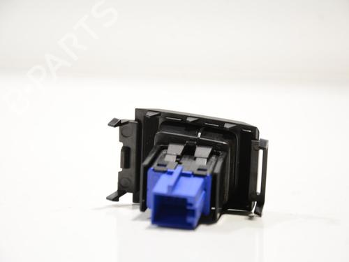 Used Warning switch Warning switch SEAT ARONA (KJ7, KJP) 1.0 TSI (116 hp) 33634390 33634390
