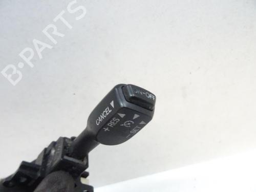 Used Switch TOYOTA COROLLA Verso (ZER_, ZZE12_, R1_) 2.2 D-4D (AUR10_, AUR10R) (136 hp) 20040614