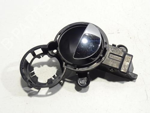 Used Front left interior door handle MINI MINI (R50, R53) Cooper (116 hp) 30888604