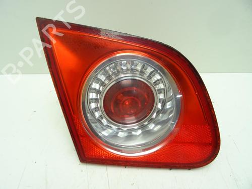 left-tailgate-light-vw-passat-b6-3c2-2005-2006-2007-2008-2009-2010-2011-29115216 main image
