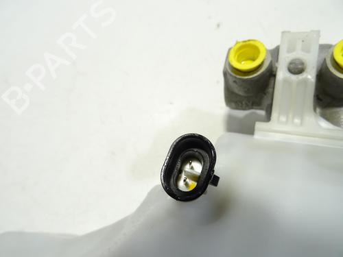 Brake master cylinder OPEL COMBO Box Body/MPV (X12) 1.3 CDTI (B05) | BP20061682M77 - Image 2