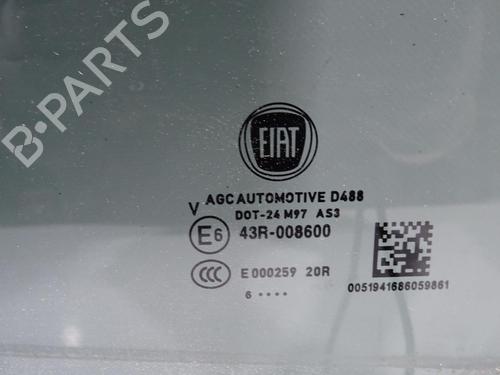 rear-right-door-window-fiat-500x-334_-0000051941686-2014-21554815 main image