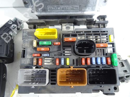 Electronic module CITROËN C5 III Break (RW_) 2.0 HDi | BP31998101M83  - Image 11