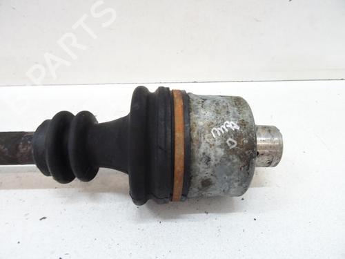 Used Right front driveshaft Right front driveshaft RENAULT 20 (127_) 2.0 (1277) (103 hp) 21969309 21969309