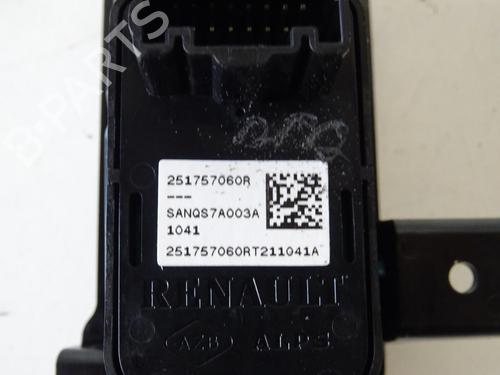 Switch RENAULT ARKANA I (LCM_, LDN_) 1.6 E-TECH 145 (LDMU) | BP20177439I30 
